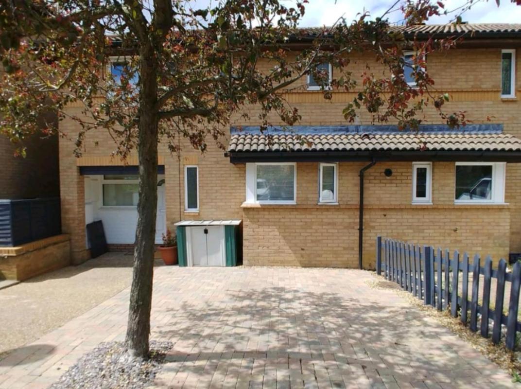 The Oldbrook Garden Flat Apartment Milton Keynes Exterior photo